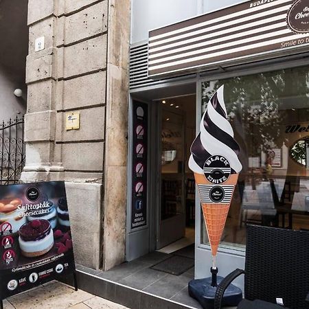 Brand New Central Ac Apartment Budapest Exterior foto