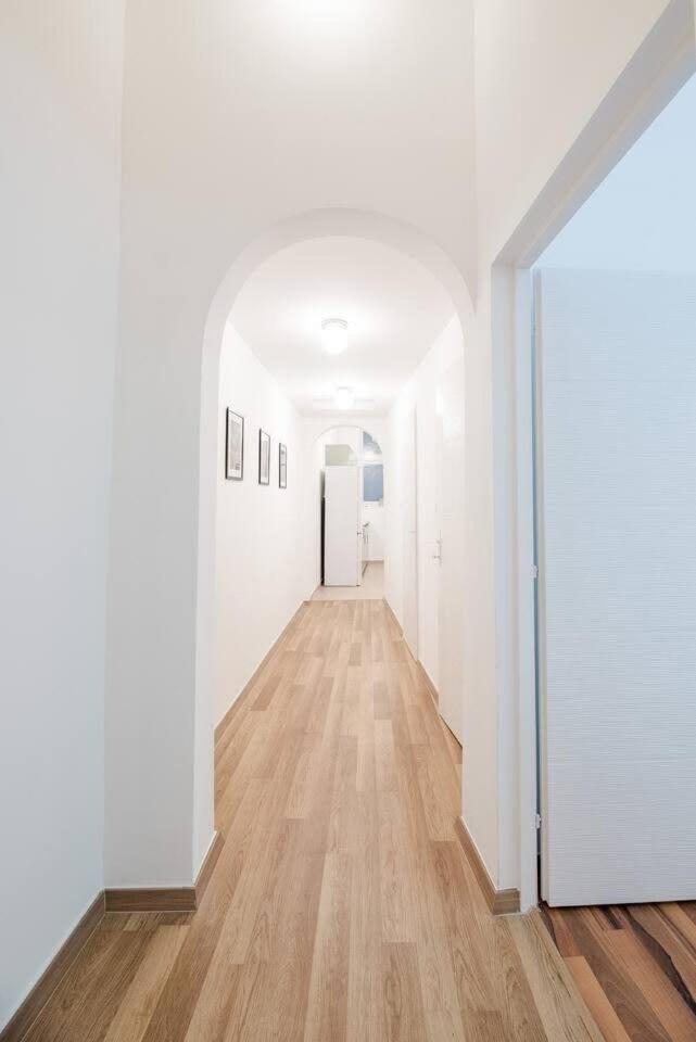 Brand New Central Ac Apartment Budapest Exterior foto
